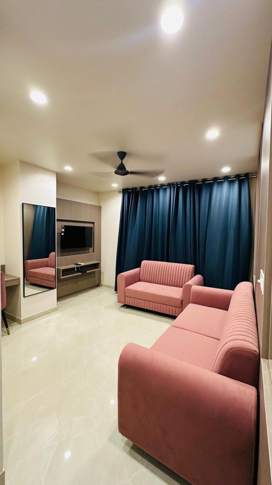 Hotel Shree Ji Inn Кишангарх Экстерьер фото