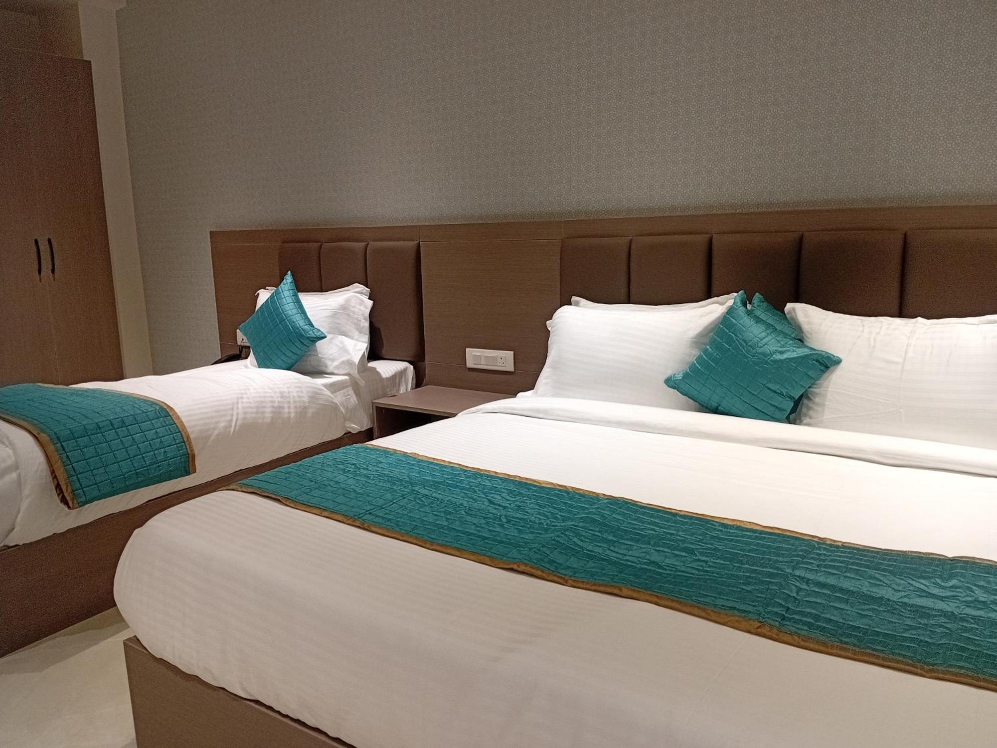 Hotel Shree Ji Inn Кишангарх Экстерьер фото