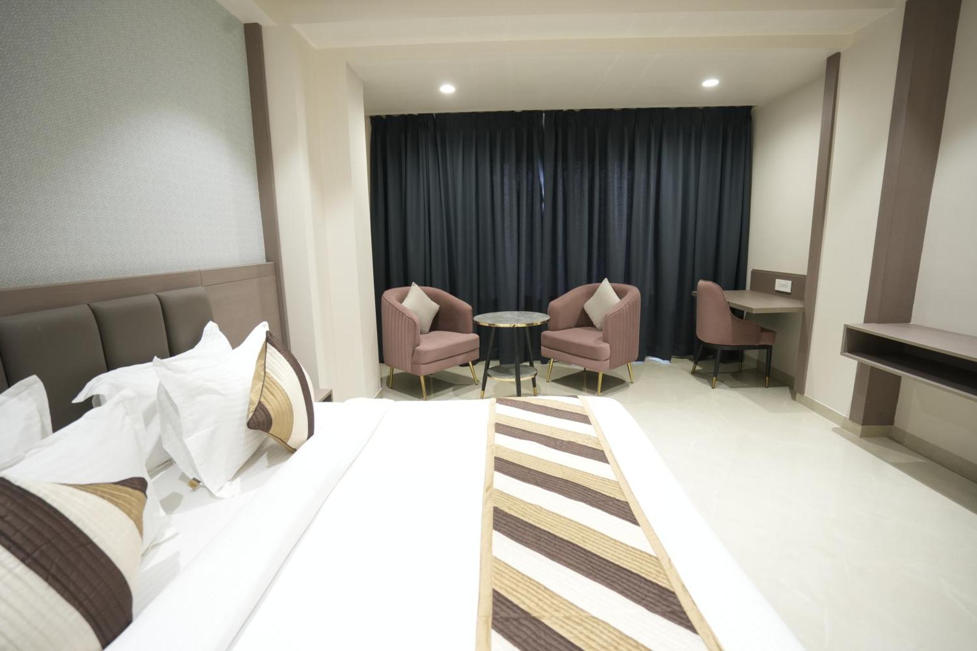 Hotel Shree Ji Inn Кишангарх Экстерьер фото