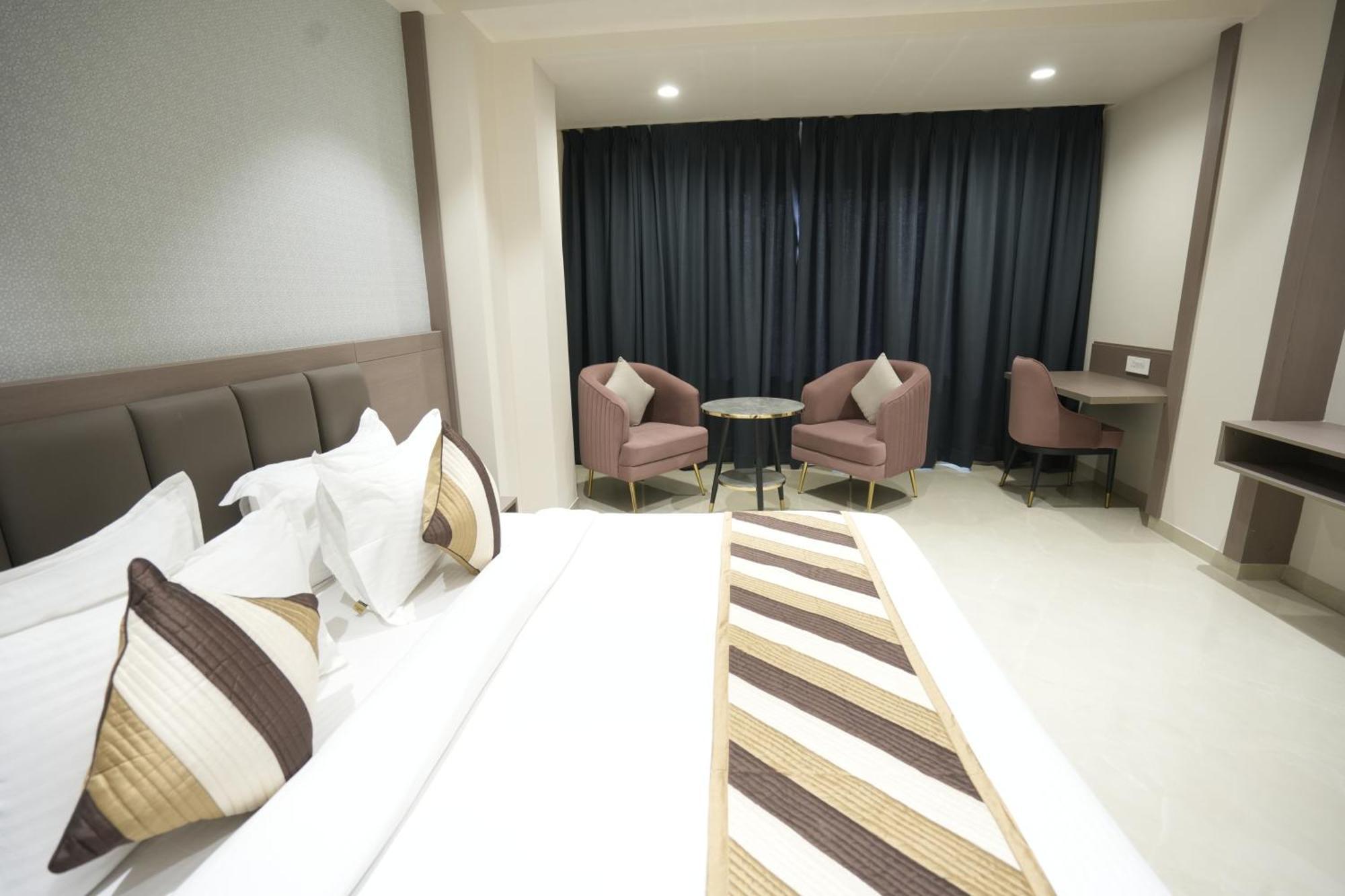 Hotel Shree Ji Inn Кишангарх Экстерьер фото